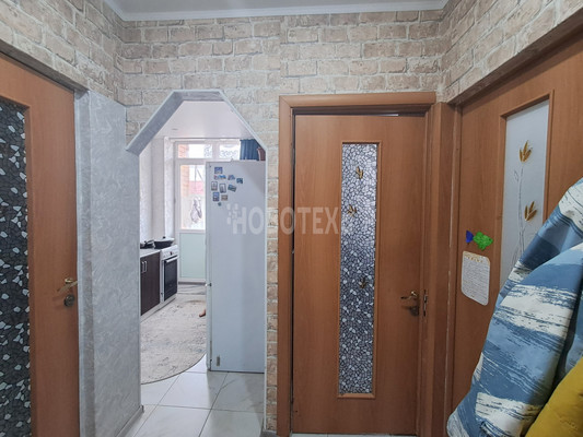 Продам однокомнатную (1-комн.) квартиру, Ярославского ул, 132р, Горячий Ключ г