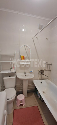 Продам однокомнатную (1-комн.) квартиру, Невского ул, 43ЖкЖ, Каневская ст-ца