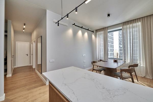 Сдам двухкомнатную (2-комн.) квартиру, Новоданиловская наб, 8к1, Москва г