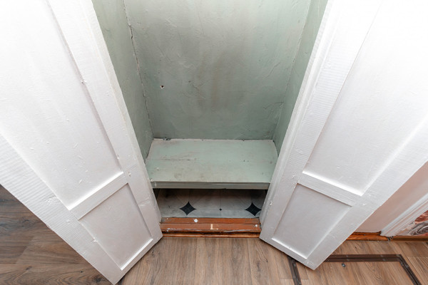 Продам двухкомнатную (2-комн.) квартиру, Мира ул, 127кА, Ханты-Мансийск г