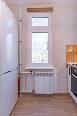 Продам трехкомнатную (3-комн.) квартиру, Стачек пр-кт, 212А, Санкт-Петербург г