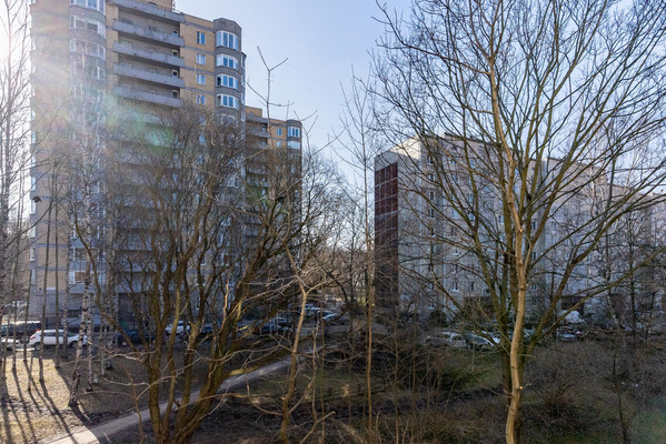 Продам трехкомнатную (3-комн.) квартиру, Стачек пр-кт, 212А, Санкт-Петербург г