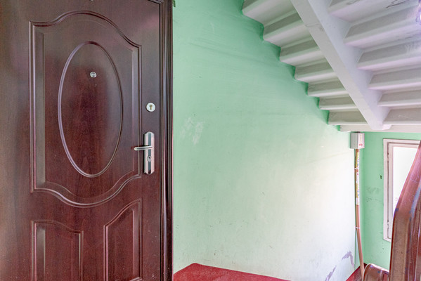 Продам трехкомнатную (3-комн.) квартиру, Стачек пр-кт, 212А, Санкт-Петербург г