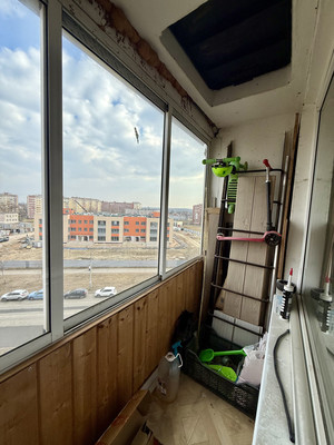 Продам трехкомнатную (3-комн.) квартиру, Спирина ул, 5к1, Красное Село г