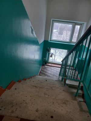 Продам комнату в 6-комн. квартире, Коммунистическая ул, 62, Сыктывкар г