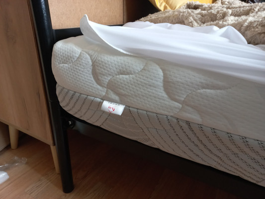 Продам комнату в 6-комн. квартире, Коммунистическая ул, 62, Сыктывкар г