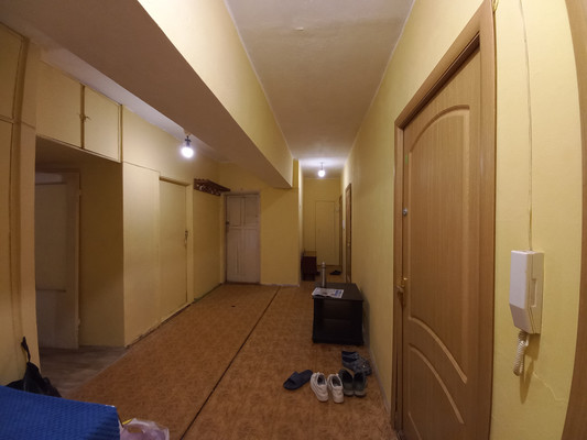 Продам комнату в 6-комн. квартире, Коммунистическая ул, 62, Сыктывкар г