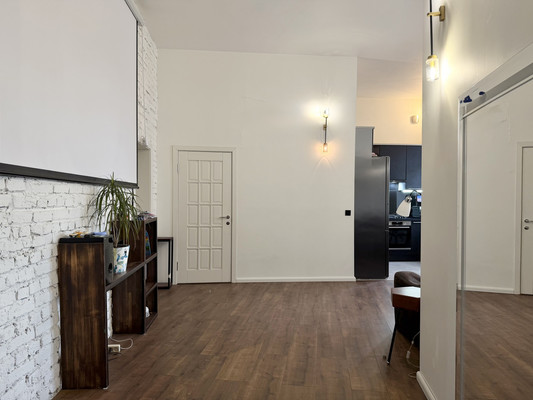 Продам двухкомнатную (2-комн.) квартиру, Кондратьевский пр-кт, 42, Санкт-Петербург г