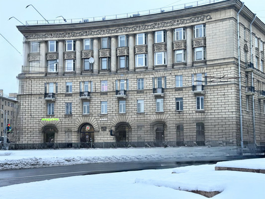 Продам двухкомнатную (2-комн.) квартиру, Кондратьевский пр-кт, 42, Санкт-Петербург г