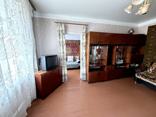 Продам двухкомнатную (2-комн.) квартиру, Авангардная ул, 155, Казань г