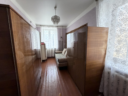 Продам двухкомнатную (2-комн.) квартиру, Авангардная ул, 155, Казань г