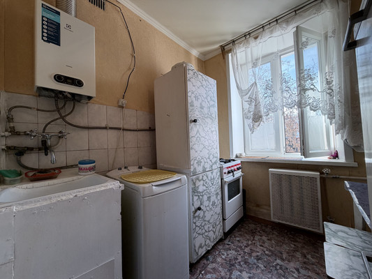 Продам двухкомнатную (2-комн.) квартиру, Авангардная ул, 155, Казань г