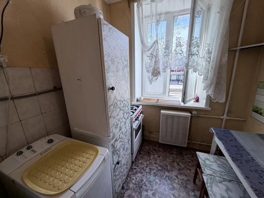 Продам двухкомнатную (2-комн.) квартиру, Авангардная ул, 155, Казань г