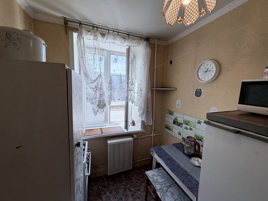 Продам двухкомнатную (2-комн.) квартиру, Авангардная ул, 155, Казань г