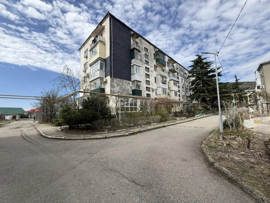 Продам двухкомнатную (2-комн.) квартиру, Садовая ул, 5, Шепси с