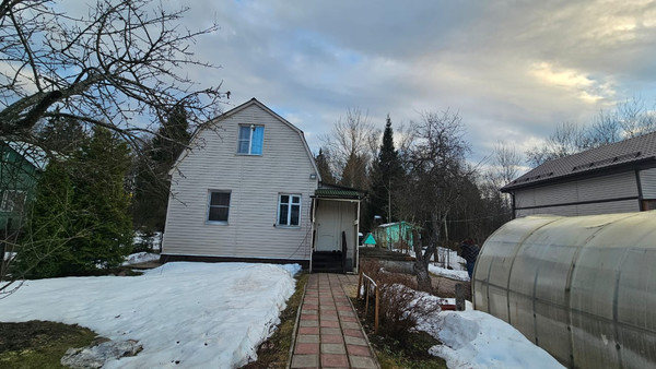 Продам дом, Дачная ул, Дедовск г, 0 км от города
