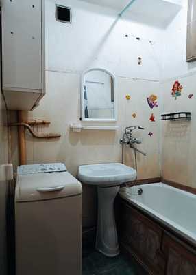 Продам двухкомнатную (2-комн.) квартиру, Курако (Центральный р-н) пр-кт, 30, Новокузнецк г