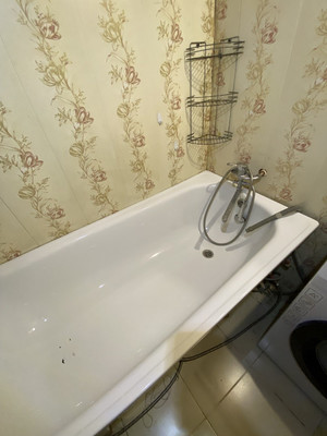 Продам трехкомнатную (3-комн.) квартиру, Северо-Западная ул, 218, Барнаул г