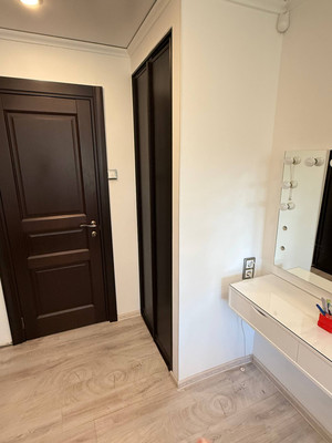 Продам трехкомнатную (3-комн.) квартиру, Турку ул, 20к1, Санкт-Петербург г