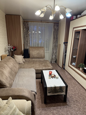 Продам трехкомнатную (3-комн.) квартиру, Турку ул, 20к1, Санкт-Петербург г