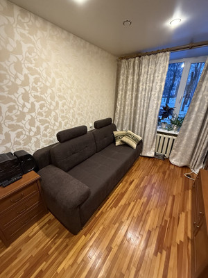 Продам трехкомнатную (3-комн.) квартиру, Турку ул, 20к1, Санкт-Петербург г