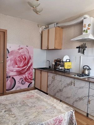 Продам двухкомнатную (2-комн.) квартиру, Западный проезд, 12, имени Свердлова гп