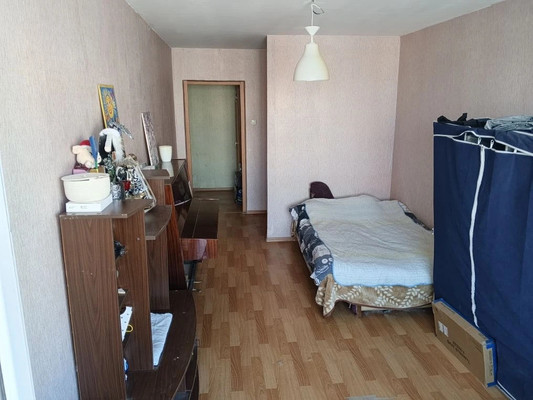 Продам двухкомнатную (2-комн.) квартиру, Западный проезд, 12, имени Свердлова гп