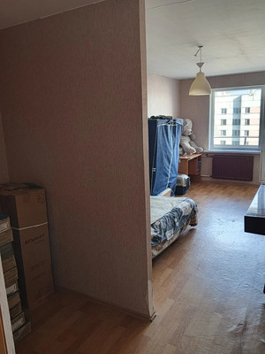 Продам двухкомнатную (2-комн.) квартиру, Западный проезд, 12, имени Свердлова гп