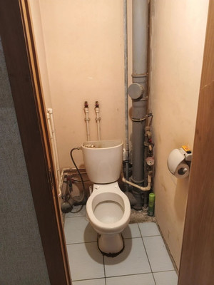 Продам двухкомнатную (2-комн.) квартиру, Западный проезд, 12, имени Свердлова гп