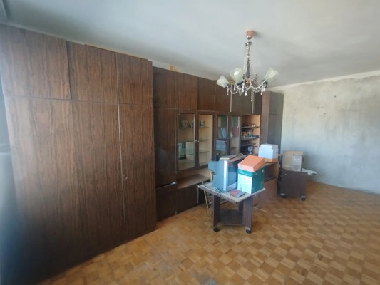 Продам двухкомнатную (2-комн.) квартиру, Совхозный проезд, 8, Огуднево д