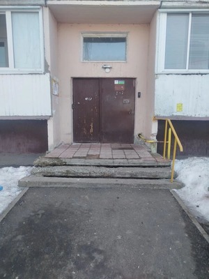 Продам двухкомнатную (2-комн.) квартиру, Совхозный проезд, 8, Огуднево д