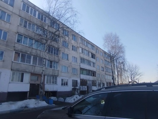 Продам двухкомнатную (2-комн.) квартиру, Совхозный проезд, 8, Огуднево д