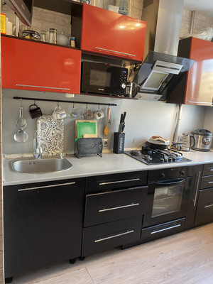 Продам трехкомнатную (3-комн.) квартиру, Красногвардейский б-р, 37, Подольск г