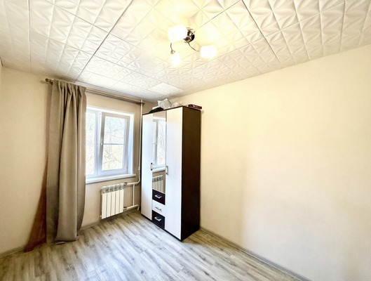 Продам двухкомнатную (2-комн.) квартиру, Подольская ул, 15а, Северово д