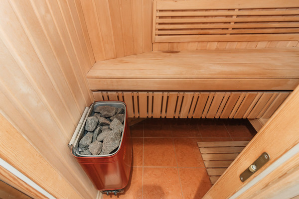 Продам трехкомнатную (3-комн.) квартиру, Комсомольская ул, 29, Ханты-Мансийск г