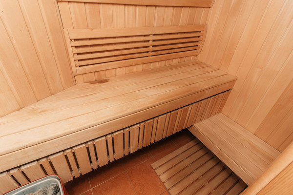 Продам трехкомнатную (3-комн.) квартиру, Комсомольская ул, 29, Ханты-Мансийск г