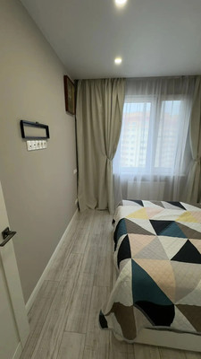 Сдам однокомнатную (1-комн.) квартиру, Молодежная ул, 26кА, Речицы с