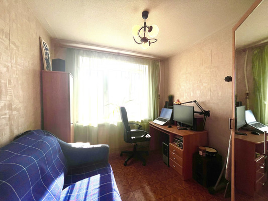 Продам трехкомнатную (3-комн.) квартиру, Совнаркомовская ул, 34, Нижний Новгород г