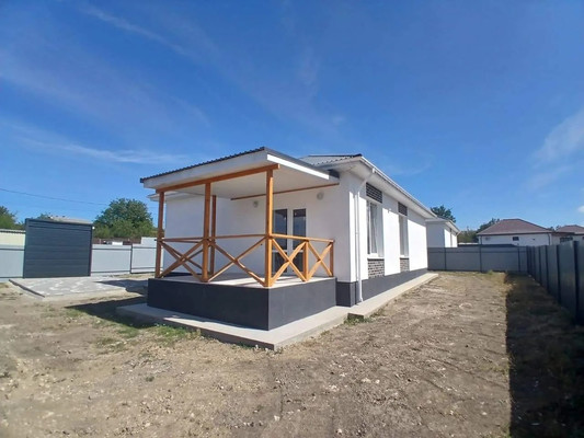 Продам дом, им. И. Асанина ул, Пионерское с, 0 км от города