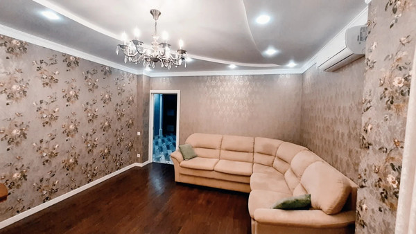 Продам двухкомнатную (2-комн.) квартиру, Северная Звезда ул, 2/3, Батайск г