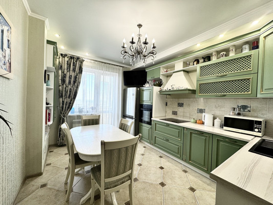 Продам двухкомнатную (2-комн.) квартиру, Советская ул, 95к1, Брянск г