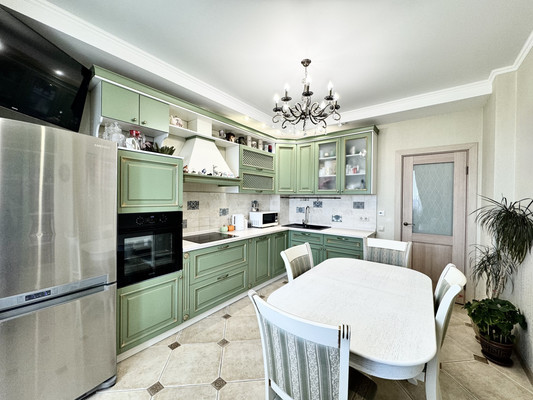 Продам двухкомнатную (2-комн.) квартиру, Советская ул, 95к1, Брянск г