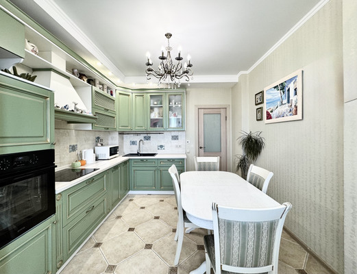 Продам двухкомнатную (2-комн.) квартиру, Советская ул, 95к1, Брянск г