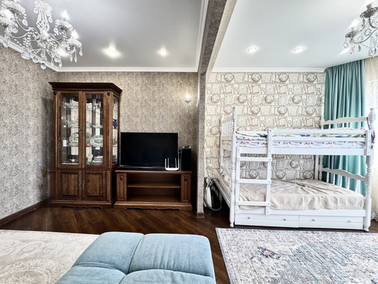 Продам двухкомнатную (2-комн.) квартиру, Советская ул, 95к1, Брянск г