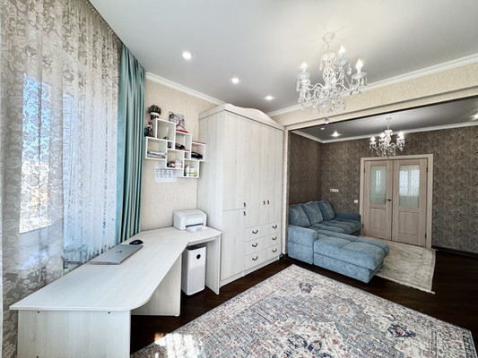 Продам двухкомнатную (2-комн.) квартиру, Советская ул, 95к1, Брянск г