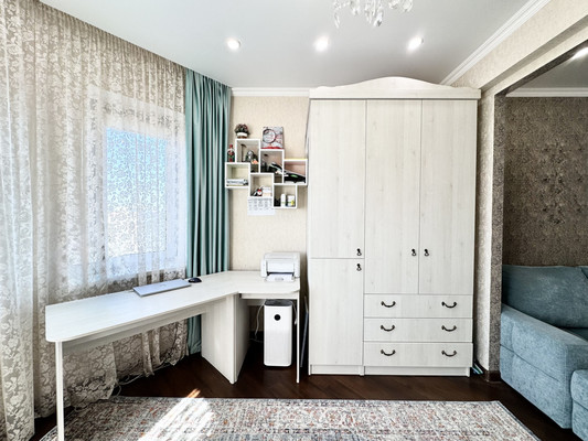 Продам двухкомнатную (2-комн.) квартиру, Советская ул, 95к1, Брянск г