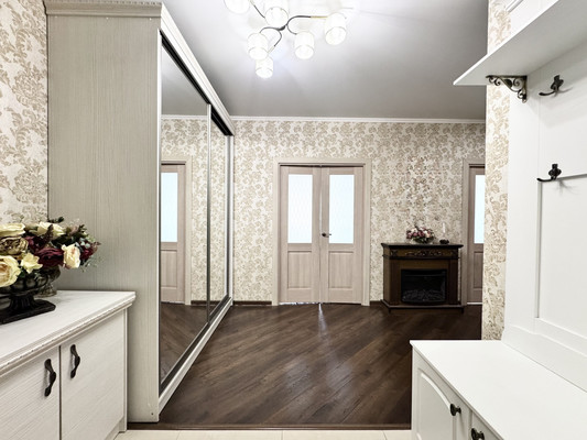 Продам двухкомнатную (2-комн.) квартиру, Советская ул, 95к1, Брянск г