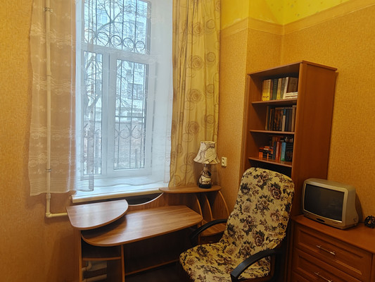 Продам трехкомнатную (3-комн.) квартиру, Красноармейская ул, 138, Ростов-на-Дону г