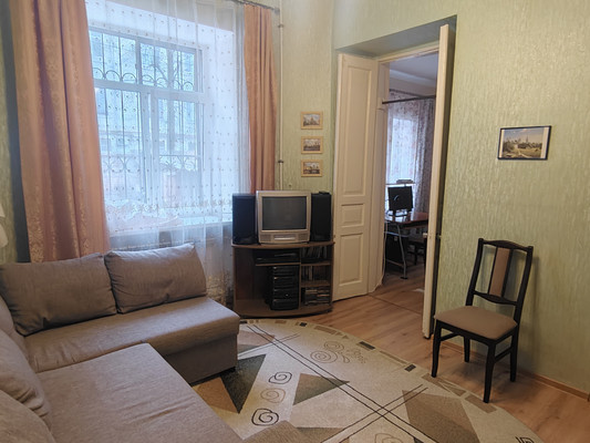 Продам трехкомнатную (3-комн.) квартиру, Красноармейская ул, 138, Ростов-на-Дону г