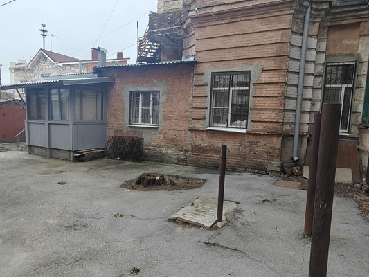 Продам трехкомнатную (3-комн.) квартиру, Красноармейская ул, 138, Ростов-на-Дону г